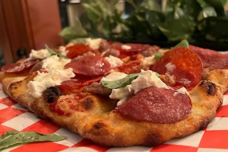 Brooklyner at Stracci Pizza located in Alexandria, VA.