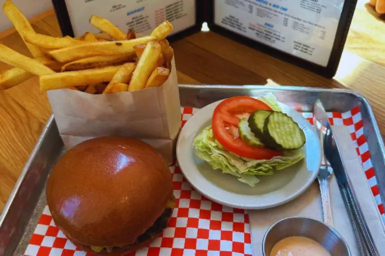 Photos for Cassell's Hamburgers