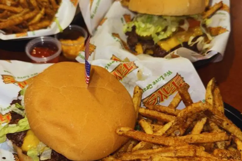 Photos for Tay's Burger Shack in Kansas City, MO