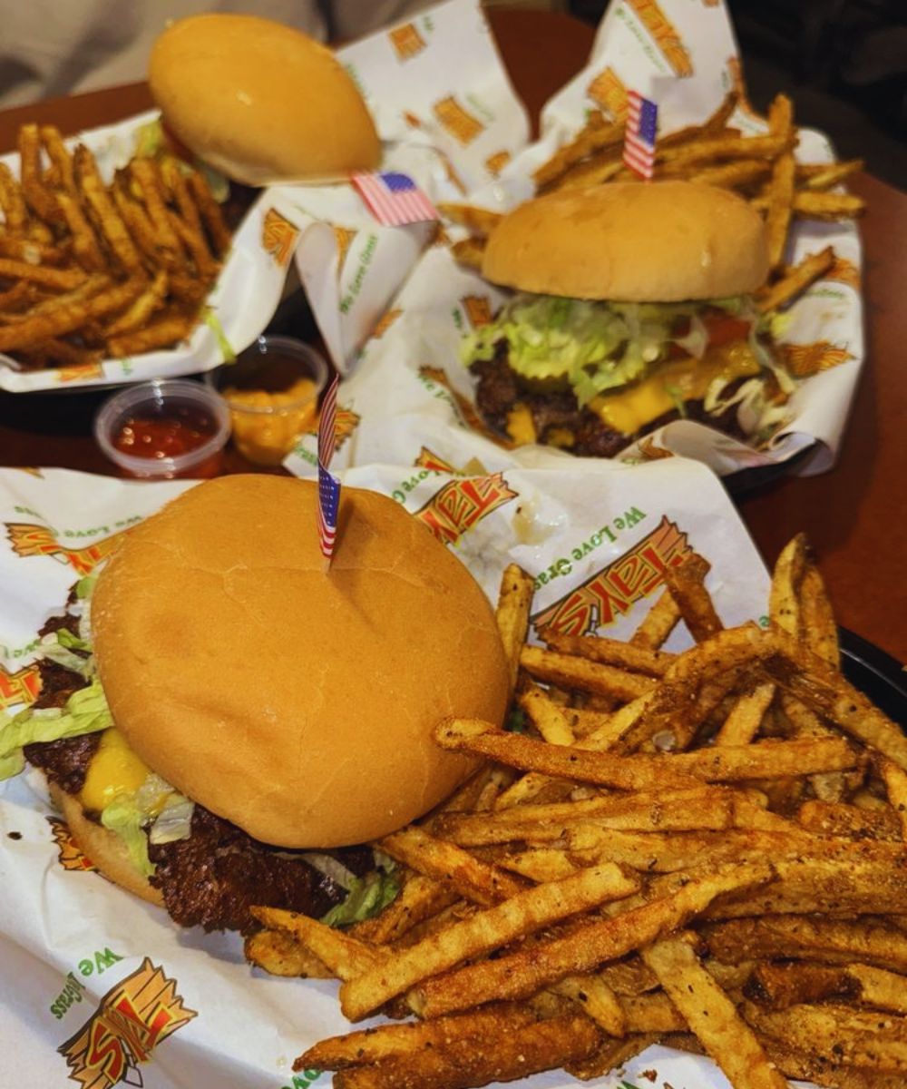 Photos for Tay's Burger Shack in Kansas City, MO