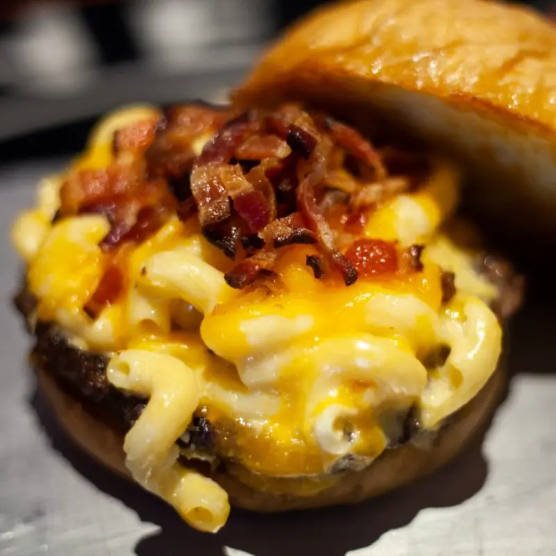 WALLBANGERS GOURMET HAMBURGERS