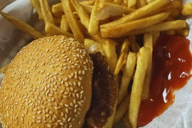 Photos for Tommy's Burger Stop in Anchorage, AK