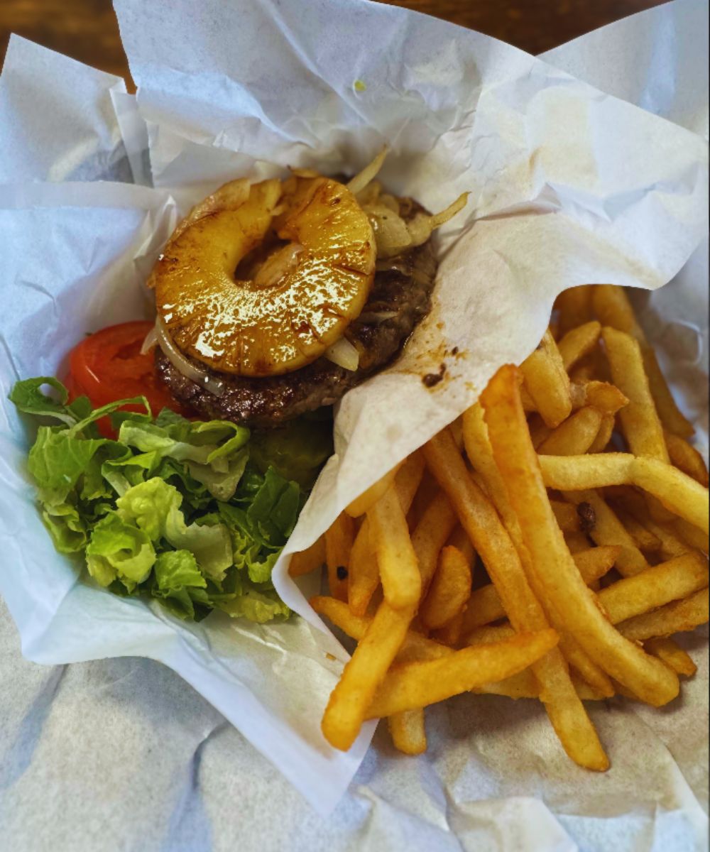 Photos for Tommy's Burger Stop in Anchorage, AK