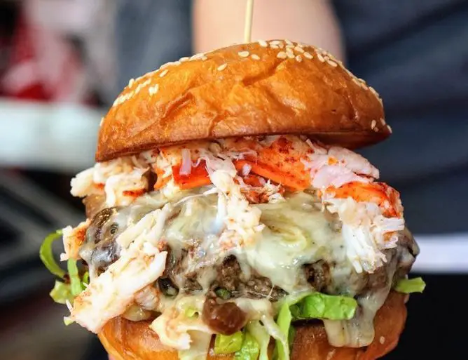 THE HIGHROLLER LOBSTER