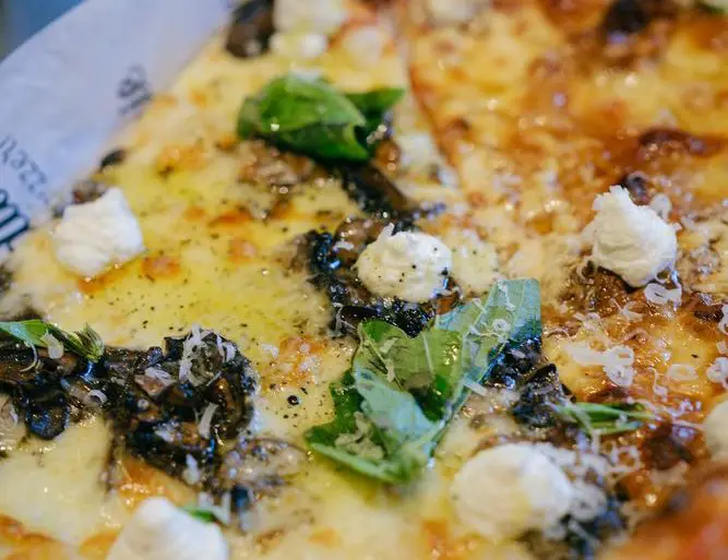 L’INDUSTRIE PIZZERIA