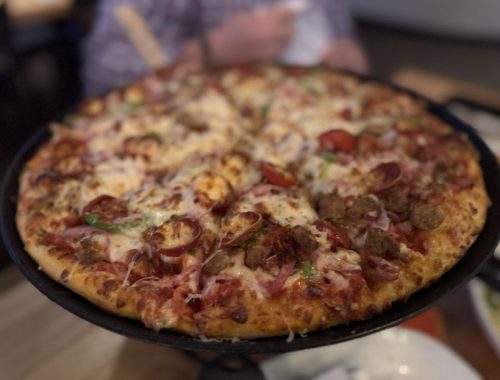 Food at Klavon's Pizzeria & Pub located in Jackson, MI.