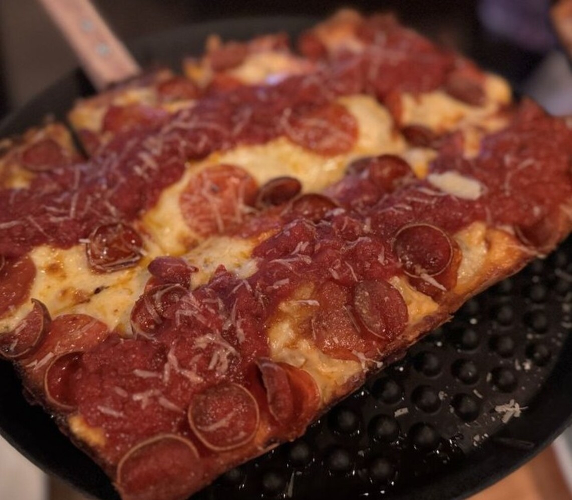 Pizza at Klavon's Pizzeria & Pub located in Jackson, MI.