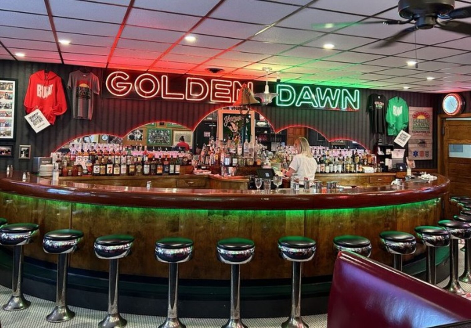 at Golden Dawn located in Youngstown, OH. 