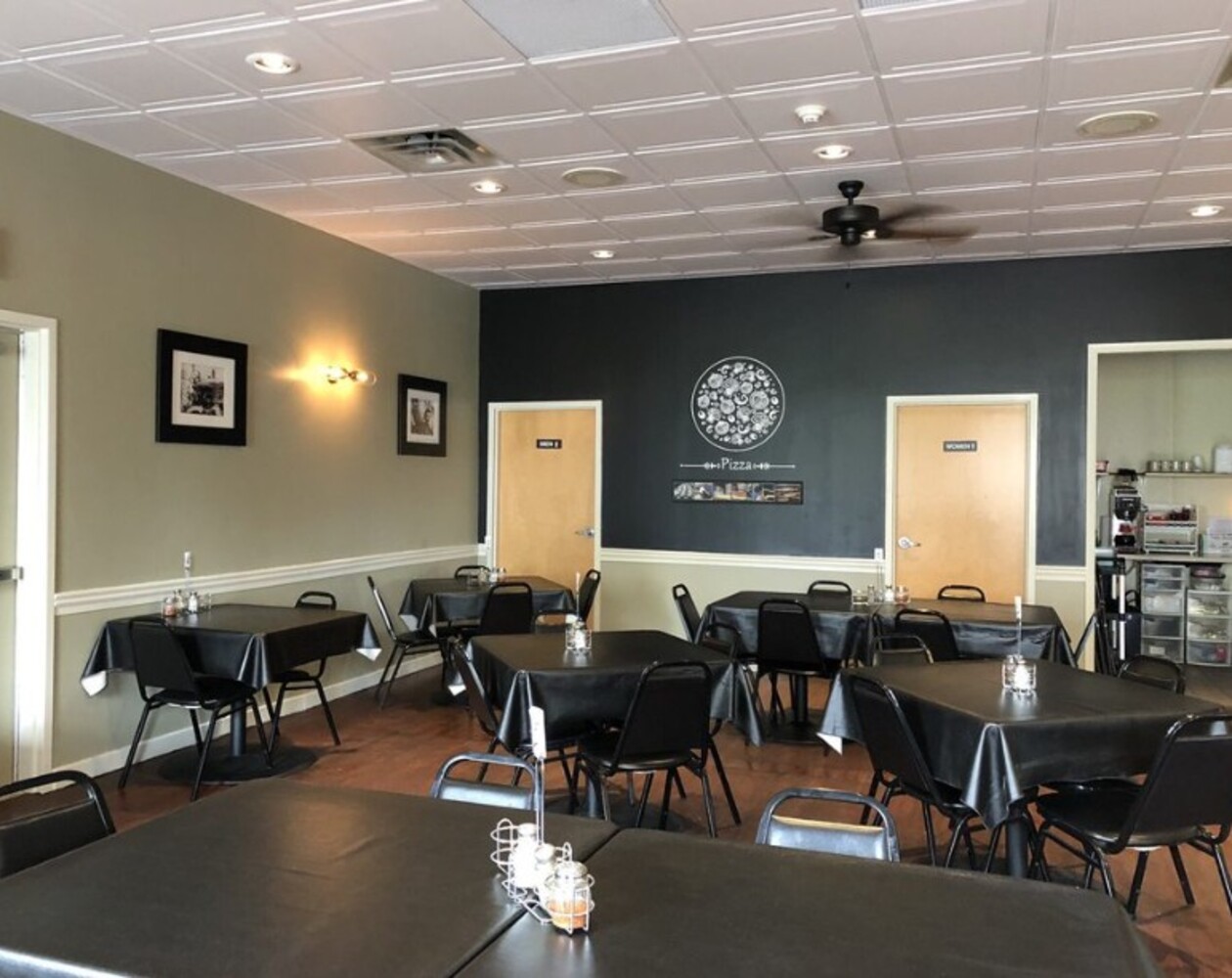 at LaRoma's Pizzeria & Restaurant located in Rome, NY.