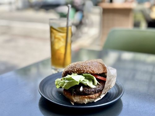 ROAM ARTISAN BURGERS