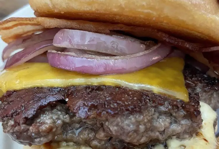 TWO 8 TWO BAR & BURGER