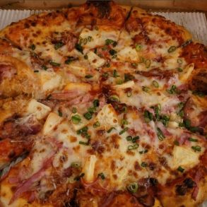 Food at Klavon's Pizzeria & Pub located in Jackson, MI.