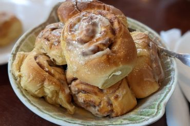 MONELL'S DINING & CATERING