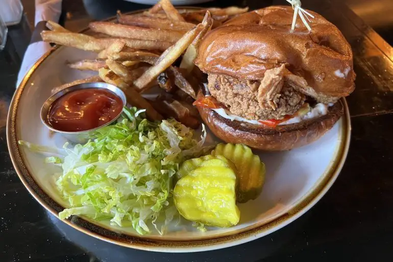 BEDFORD FALLS - CHARLESTON