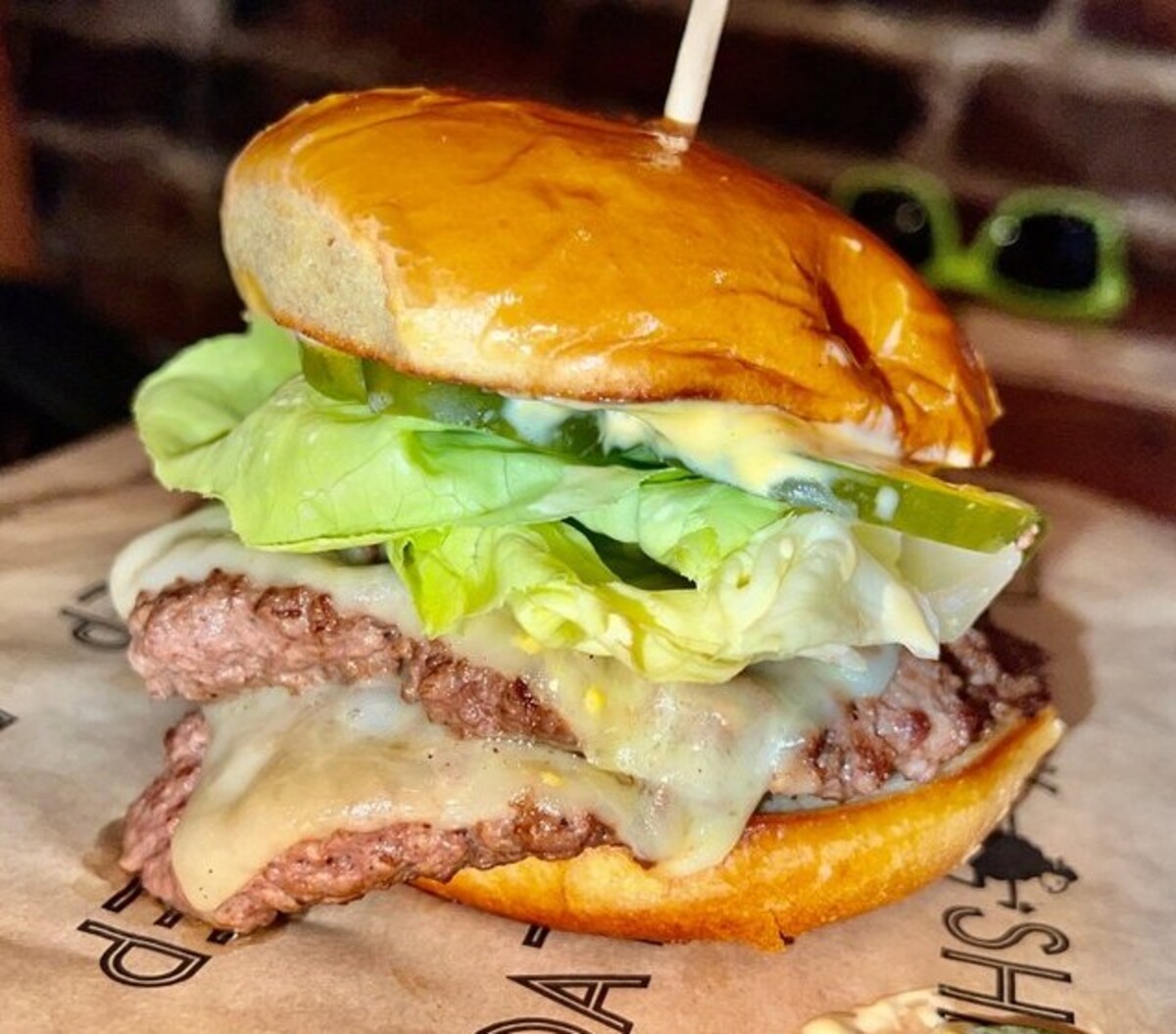 Ugly Cheeseburger at Black Sheep located in Springfield, MO.