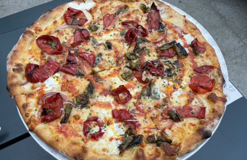 roasted sweet peppers pizza