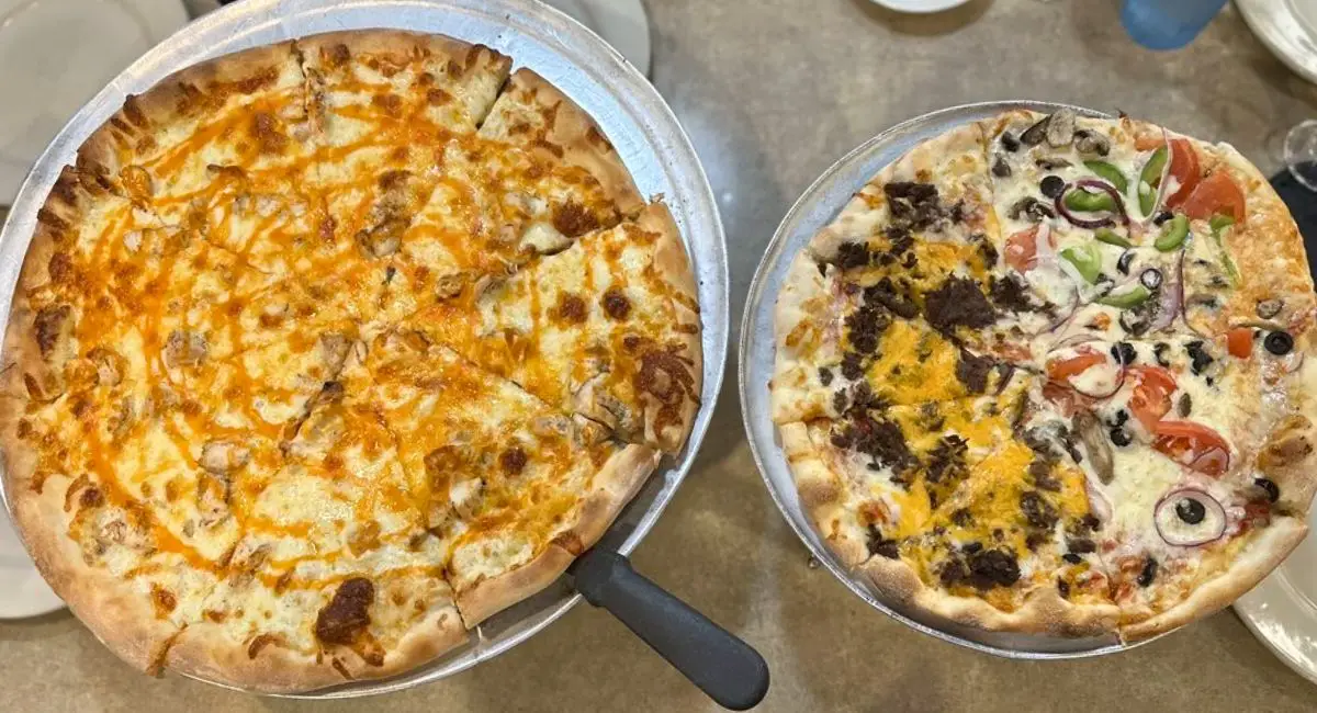Buffalo Chicken Pizza at Gianna's Pizzeria in Suffolk, Virginia