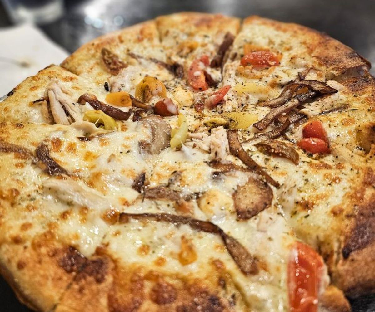 Tuscan Pizza at Picasso Bistro & Pizzeria in Jackson, Tennessee