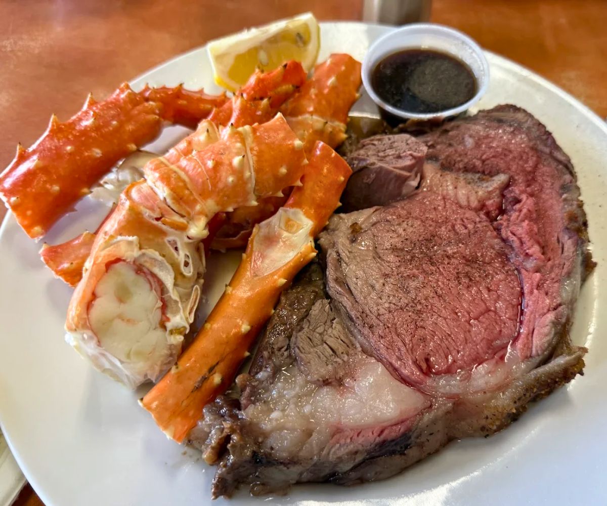 Prime Rib and King Crab Legs at Ray's Café in Honolulu, Hawaii