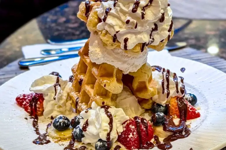 Ménage à Trois at A Bite of Belgium in Las Cruces, New Mexico