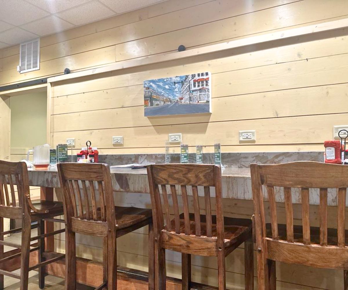 bar area of Stoby's Restaurant in Conway, AR