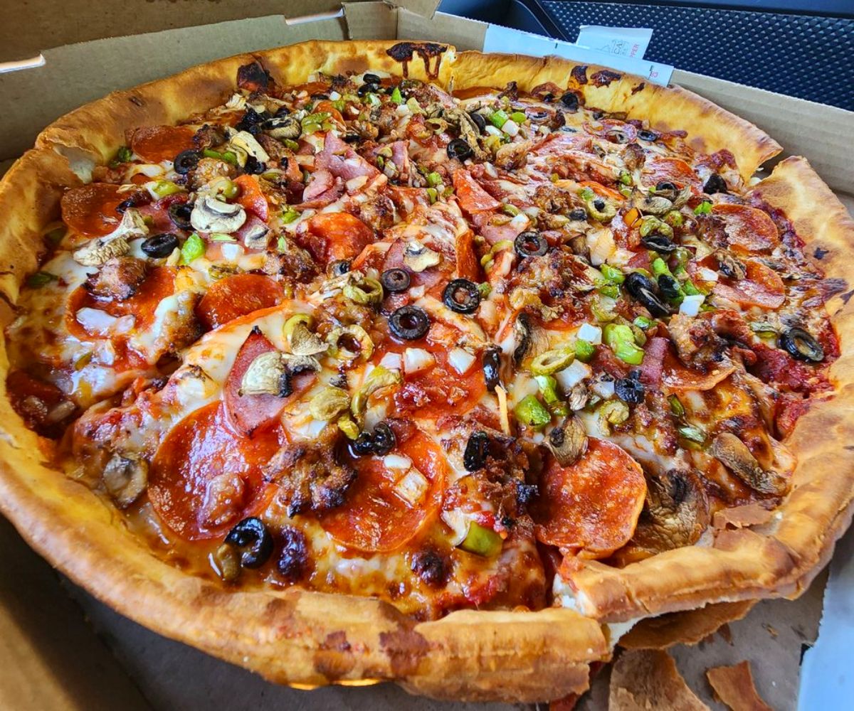 Tuscany Pizza at Water Street Pizzeria in Henderson, Nevada