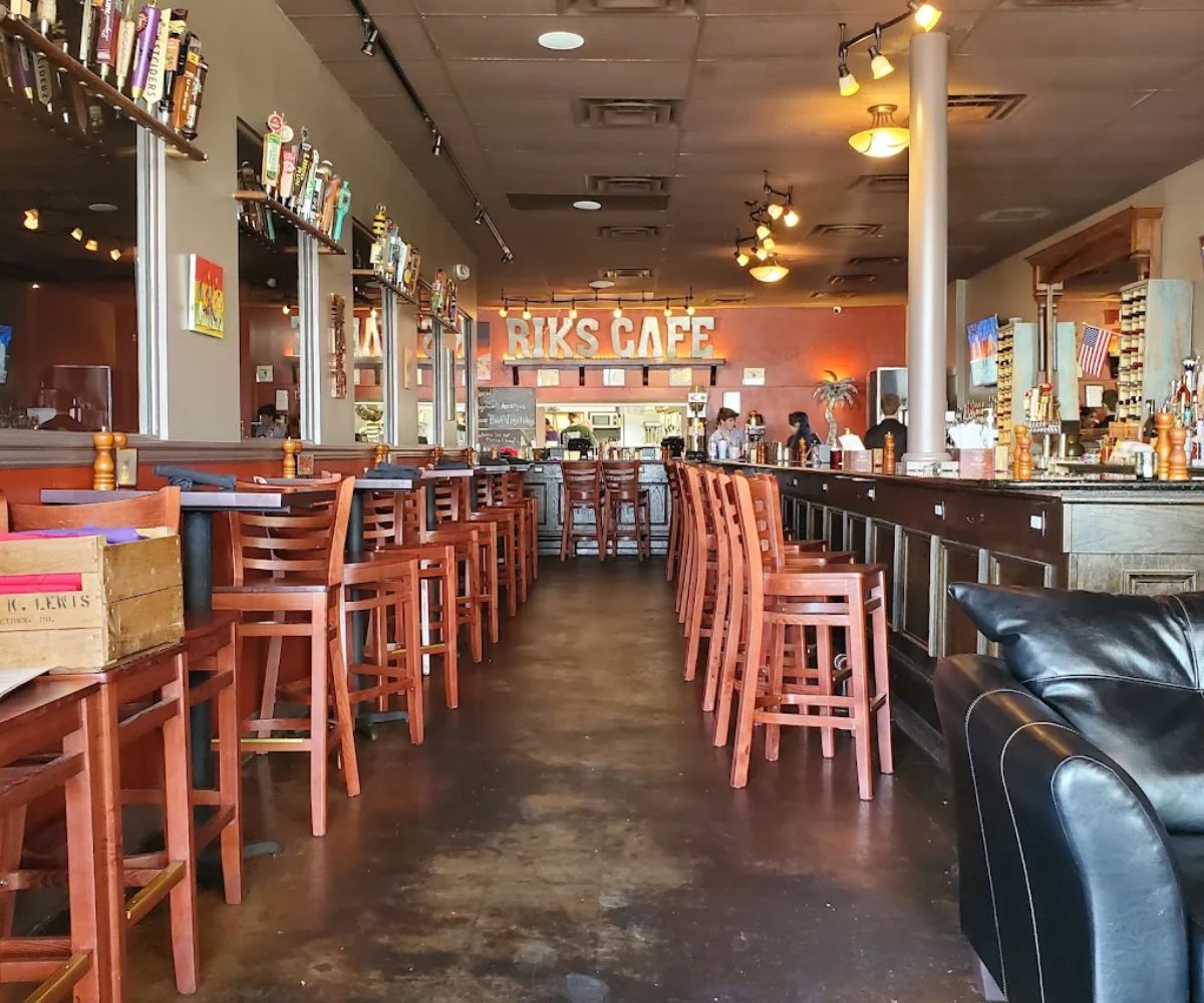 interior of Rik's Cafe in Hagerstown, Maryland