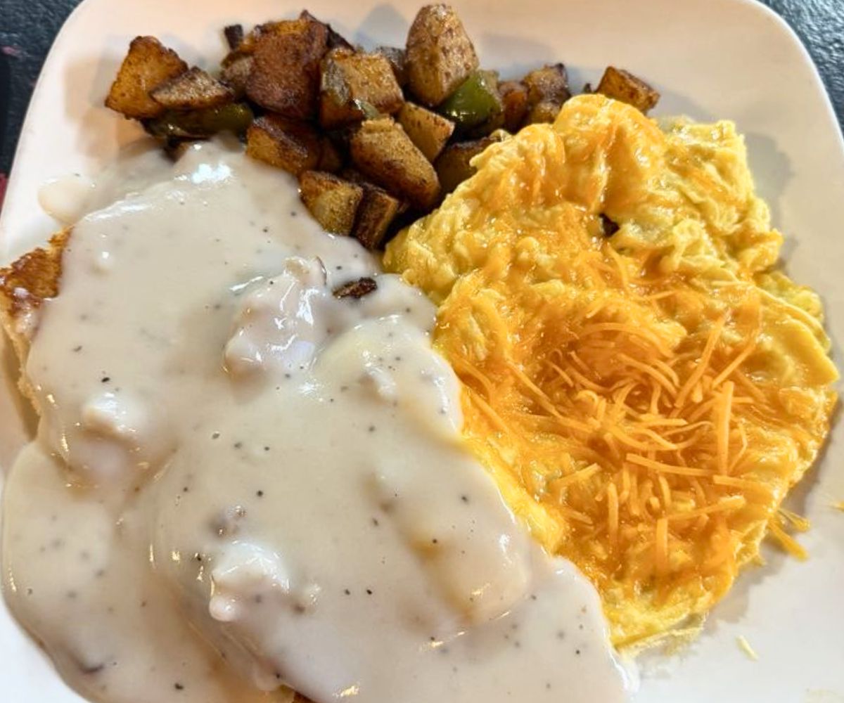 Biscuits and Gravy at Luxury Diner in Cheyenne, WY