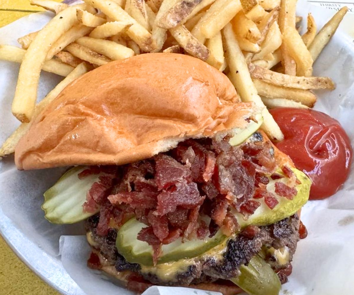 Springfield Burger at The Map Room in Cedar Rapids, Iowa