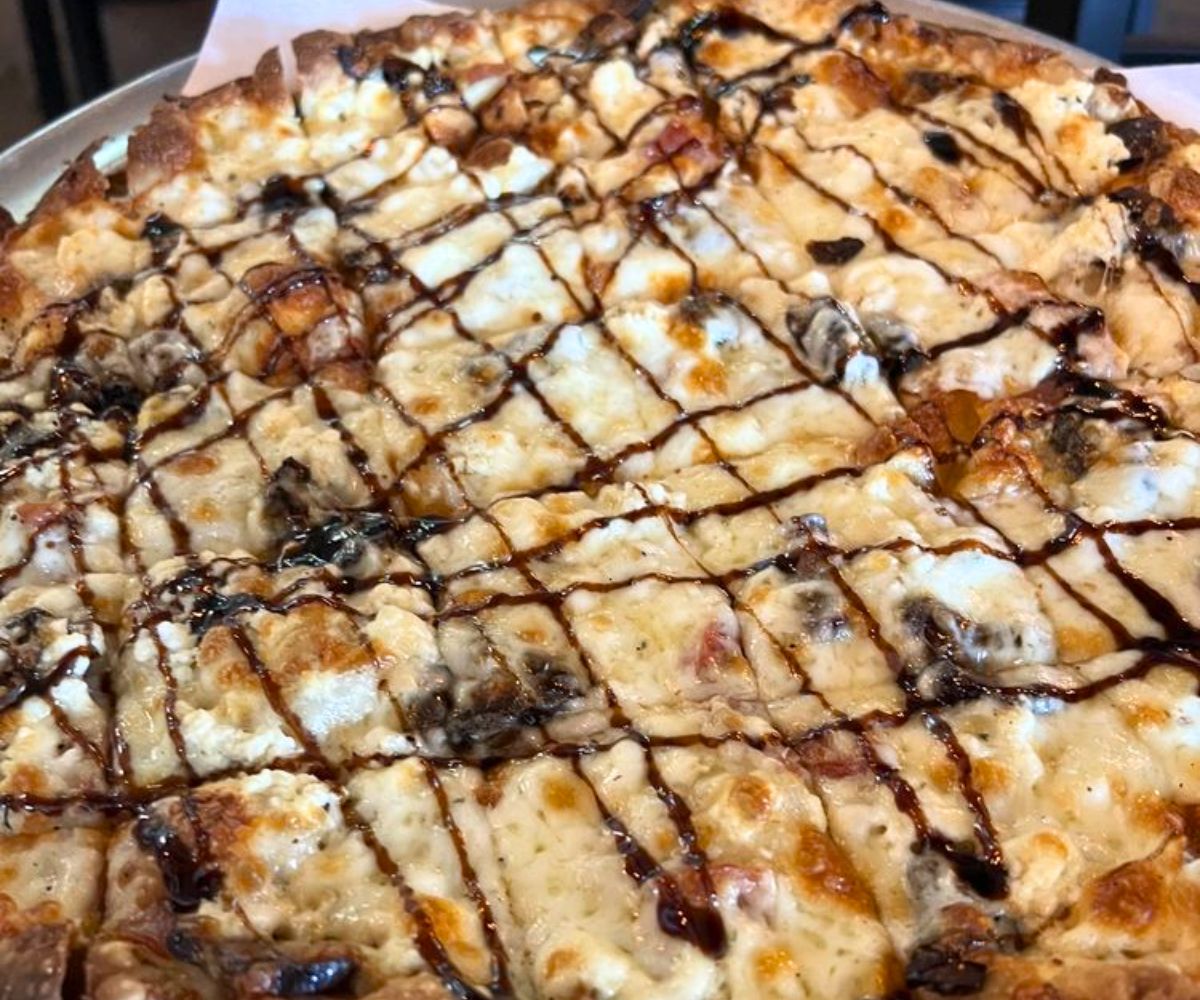 Calabrese Pizza at Wells Brothers Restaurant in Racine, Wisconsin