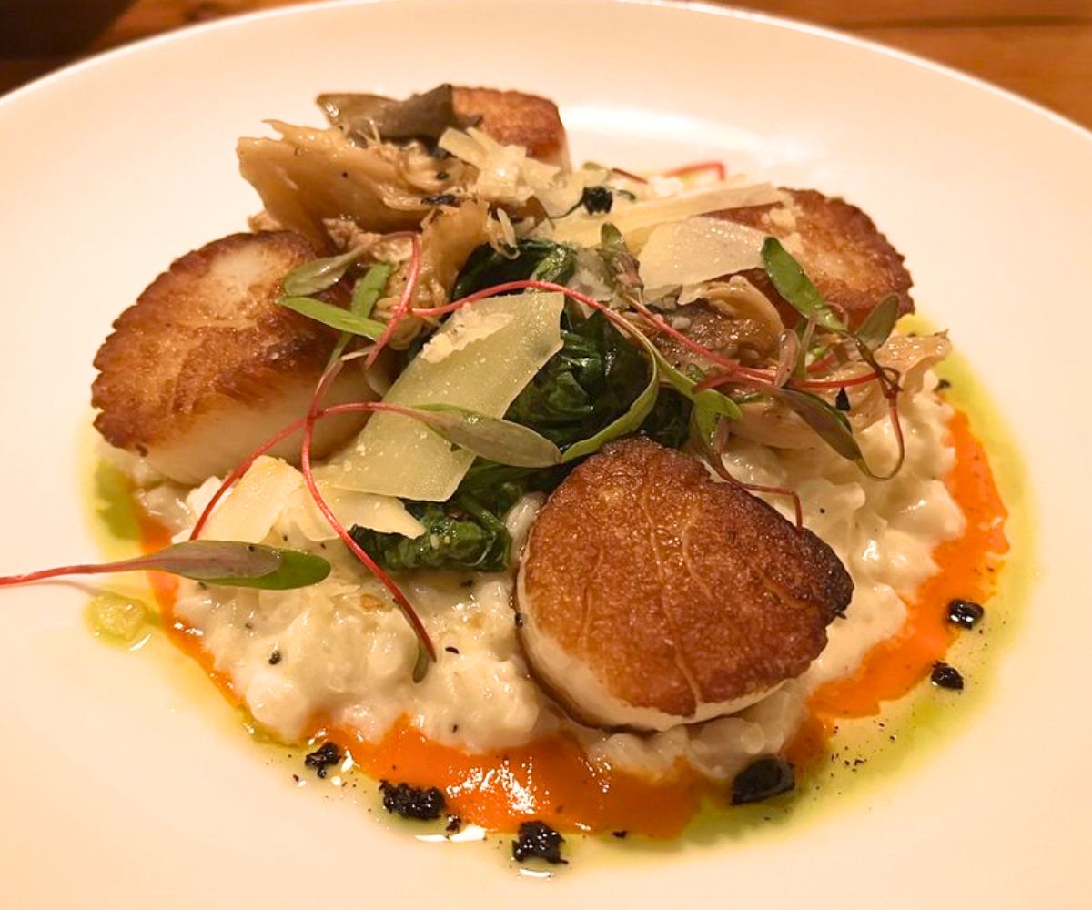 Seared Sea Scallops at 1010 Bridge Restaurant in Charleston, West Virginia