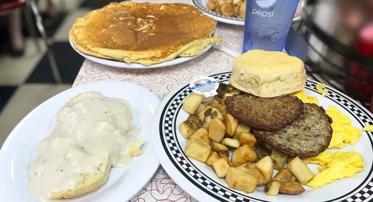 Breakfast Dishes at Charlie Parker's in Springfield, Illinois
