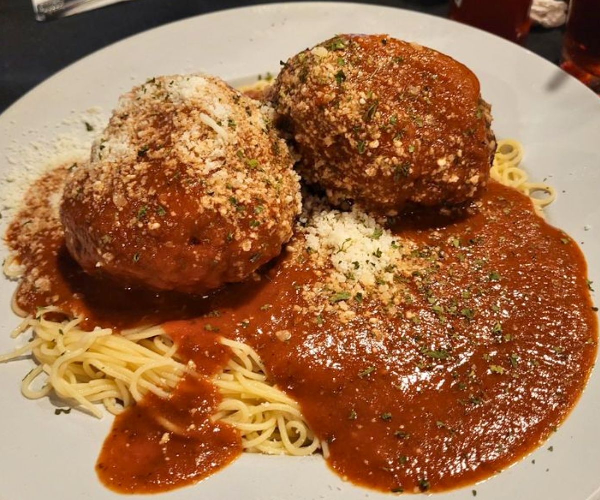 Spaghetti and Meatballs at Gendusa's Italian Market in Kennner, LA