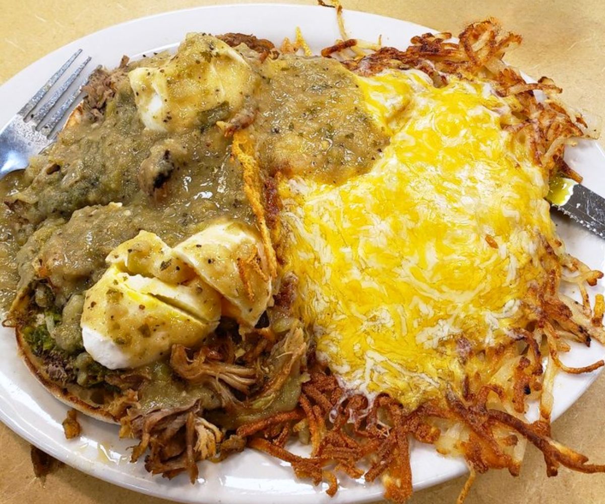 Green Chili Carnitas Benedict at Fat Nat's Eggs in Brooklyn Park, MN