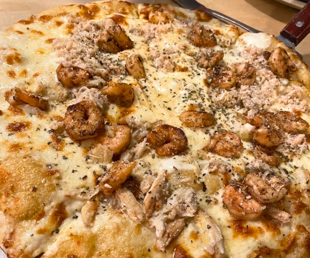 Frank Costello Pizza at Gendusa's Italian Market in Kenner, Louisiana