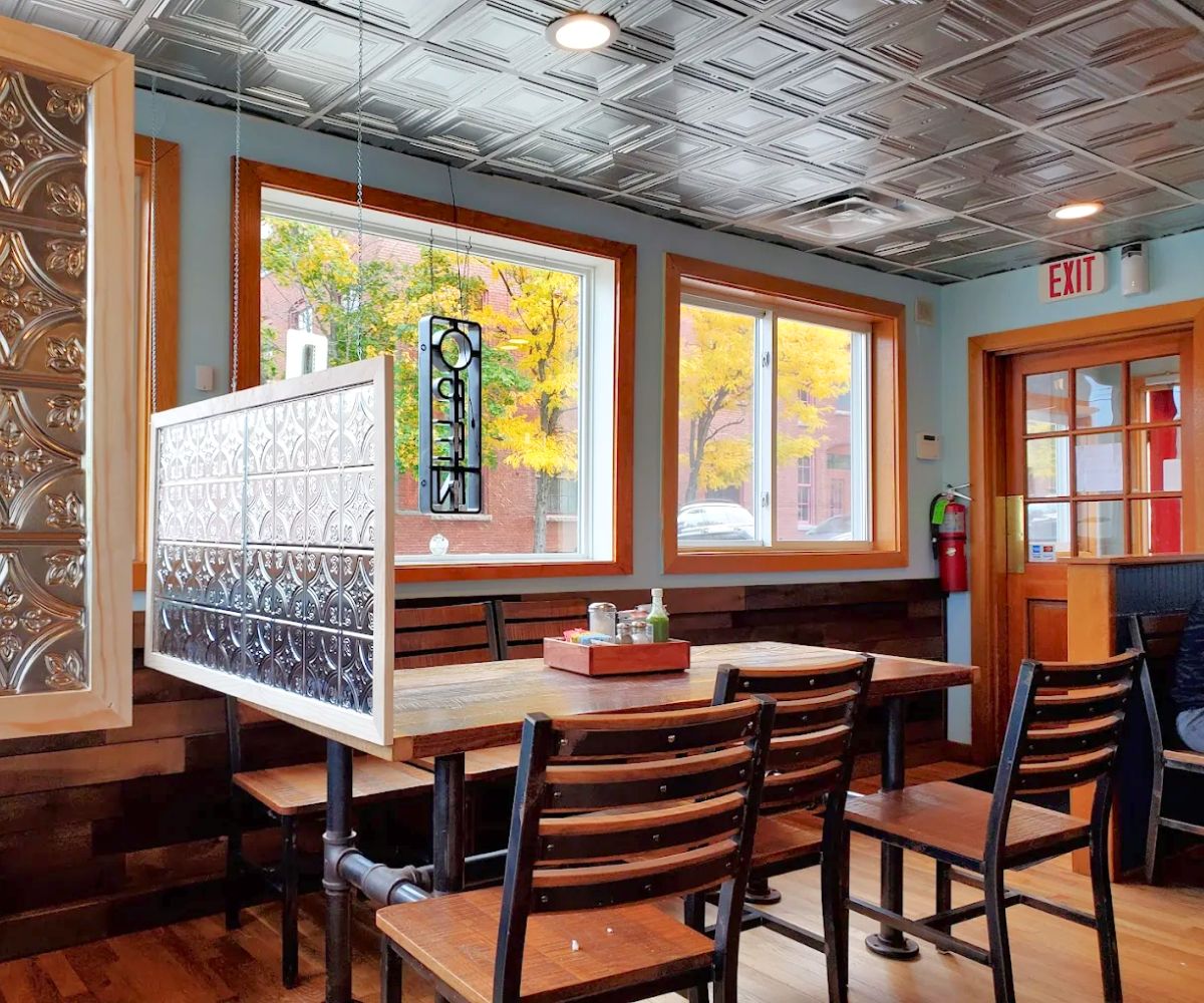 interior of The Breakfast Club in Manchester, New Hampshire