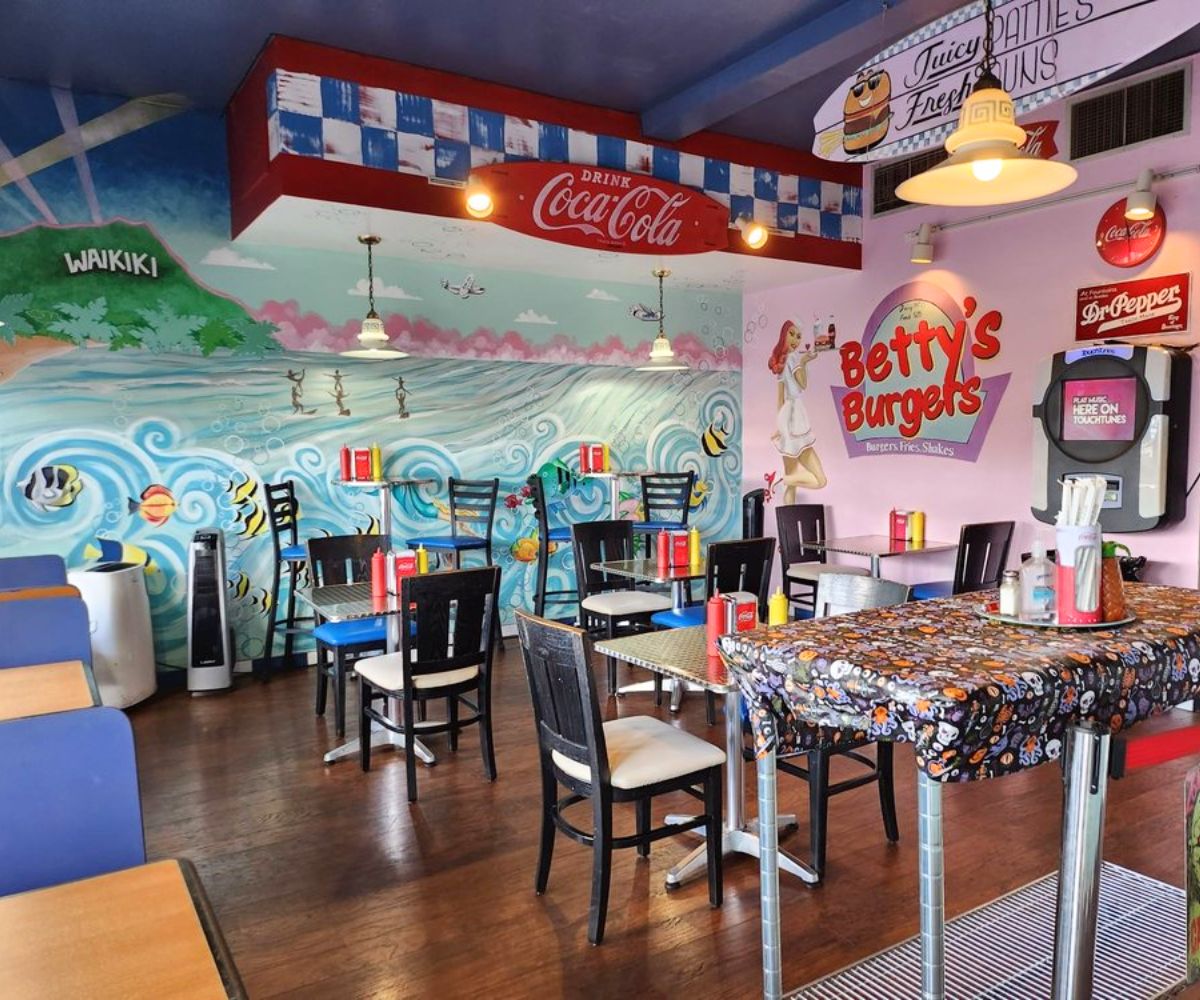 interior of Betty's Burger Joint in Honolulu, Hawaii