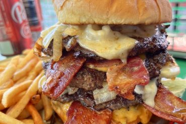 Jacob's Ladder Burger at Beefy's in Reno, Nevada