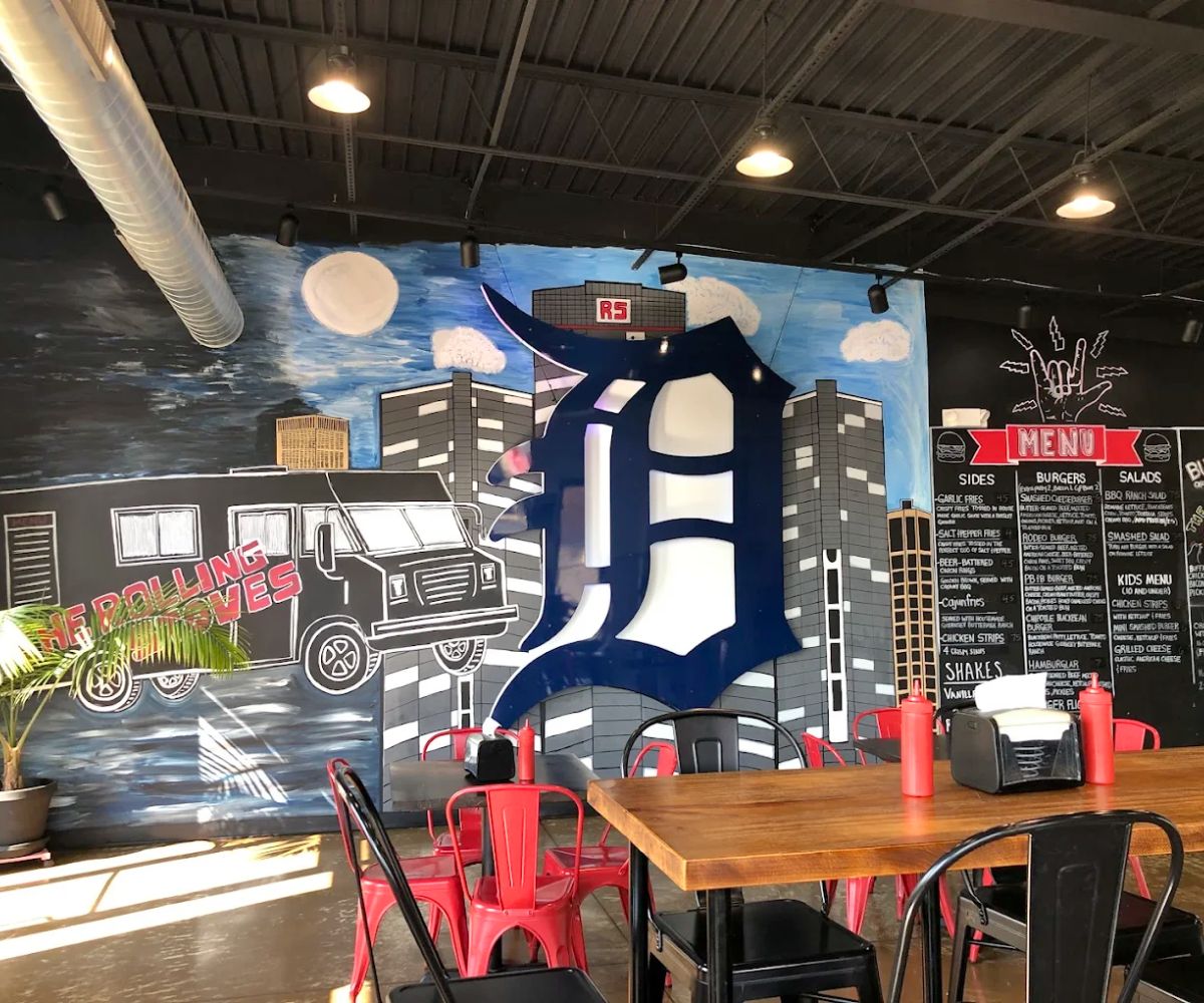 interior of The Rolling Stoves in Farmington, MI