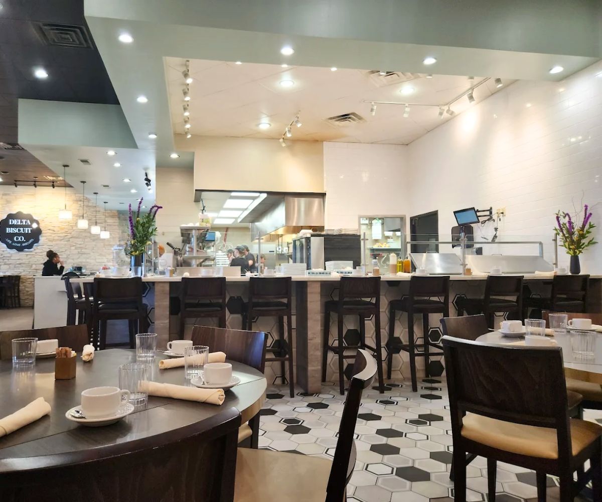 interior of Delta Biscuit Company in Monroe, LA