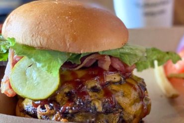 Hawaiian Burger at Ed's Burger Joint in Hattiesburg, Mississippi