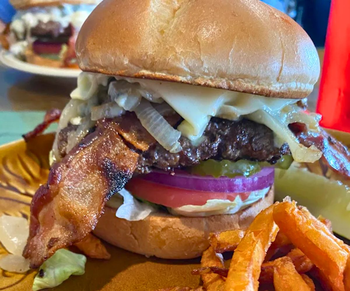 BBQ Burger at The Porch in Council Bluffs, Iowa
