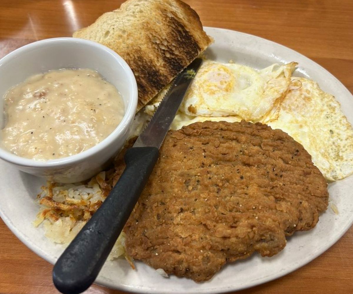 Chicken-fried Steak at Charlie's Main St Cafe in Minot, North Dakota