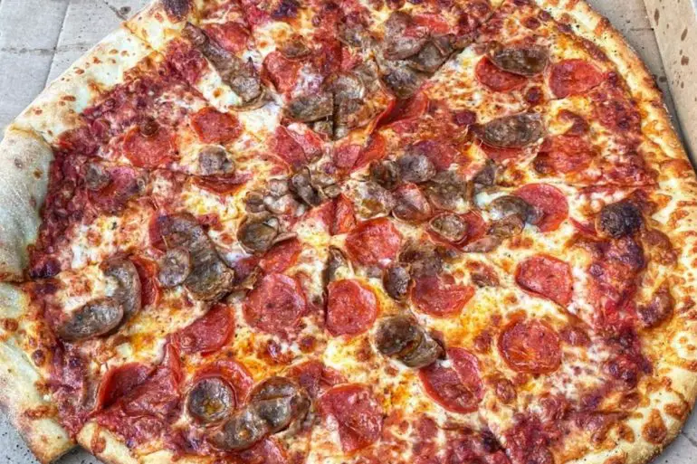 Spicy Sausage and Pepperoni at Vinnie Van Go-Go's in Savannah, GA