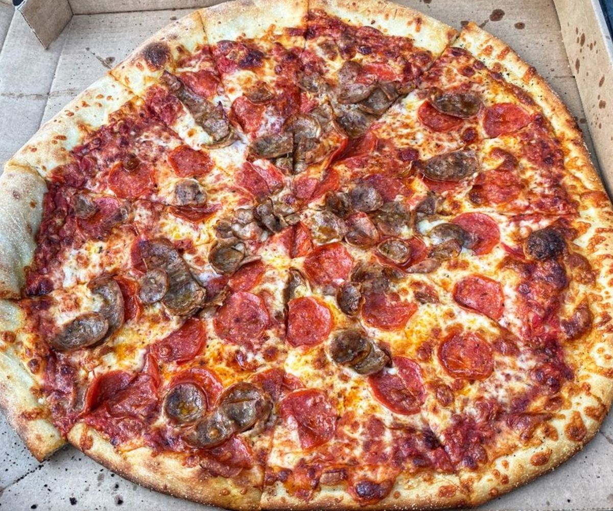 Spicy Sausage and Pepperoni at Vinnie Van Go-Go's in Savannah, GA