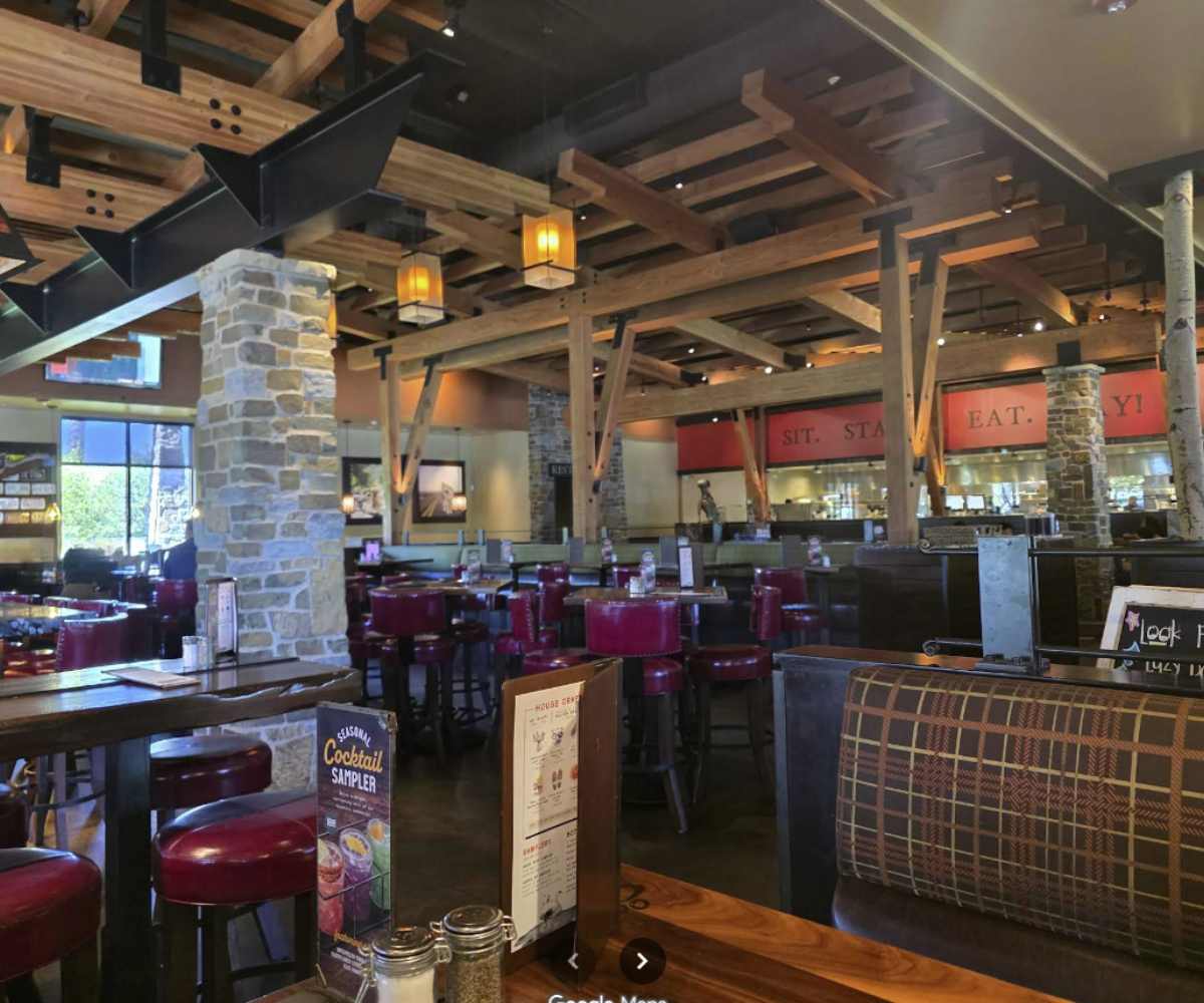 inside lazy dog restaurant in downey ca