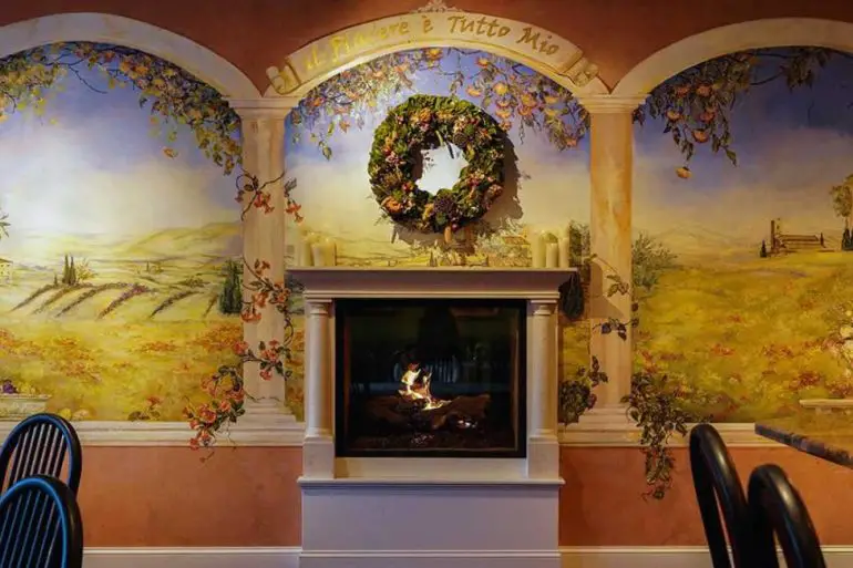 inside Tutto bene in Brockton ma