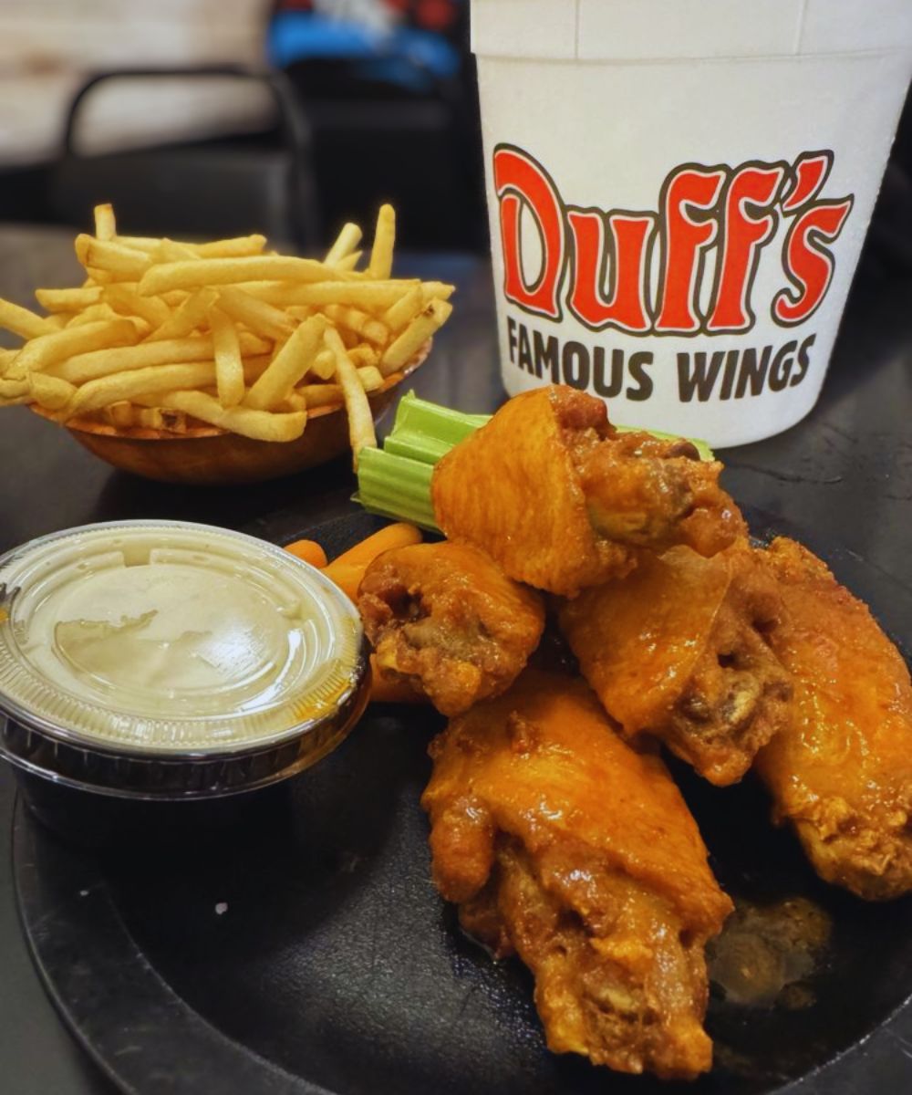 Photos for Duff's Famous Wings