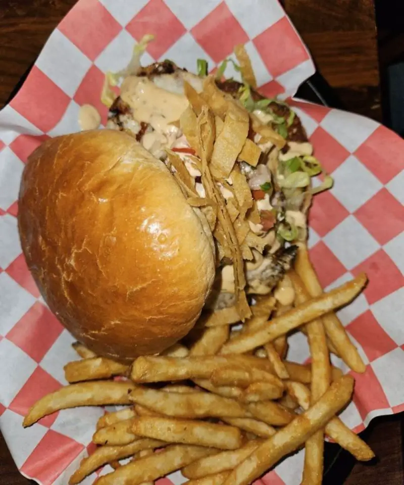 THE LITTLE OWL SOCIAL PUB