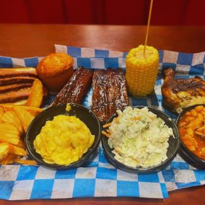 Photos for Famous Dave's